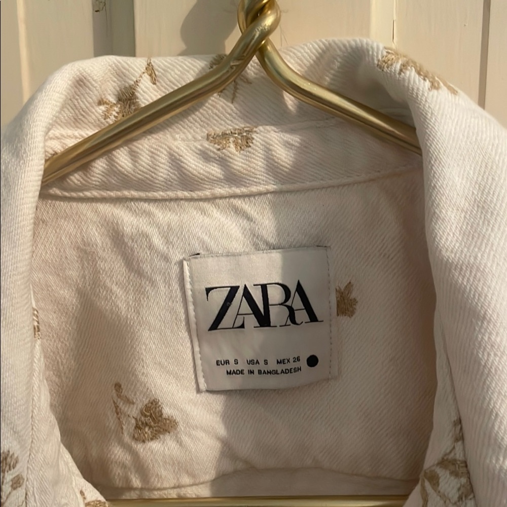 Zara White Tan Jean Jacket Distressed Cropped - Picture 2 of 9